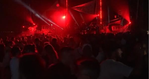Peste 10.000 de oameni au participat la un festival de muzică, în Albania