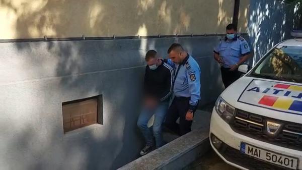 Ipoteză şocantă în cazul poliţistului bătăuş din Constanţa: martorii spun că omul legii ar fi fost "angajat" să lichideze victima