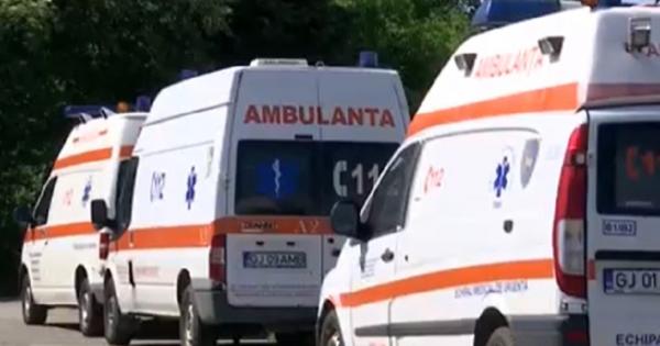 Zece ambulanțe din cadrul SAJ Gorj au ruginit din cauza clorului folosit pentru dezinfecţie