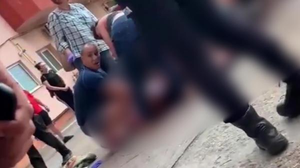 Imagini dramatice după înjunghierea lui Gabi "Șef", la Galați. Atacul a fost înfiorător