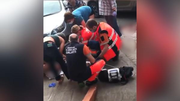 Interlopul Gabi "Șef" a murit după ce a fost înjunghiat în gât, în plină stradă, la Galați. Ucigașul a fost prins