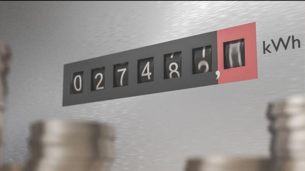 Scumpiri la energia electrică după liberalizare. ”Nu ni se explică totul cum trebuie și nu știi ce suprize poți să ai”