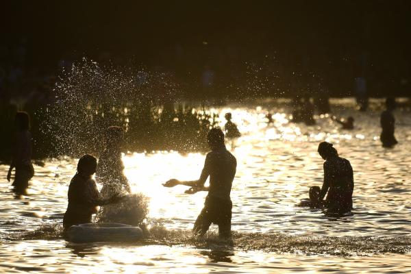 Cât va dura valul de căldură din Europa. În Italia s-au înregistrat temperaturi de 45 de grade Celsius, nici Grecia nu e ferită