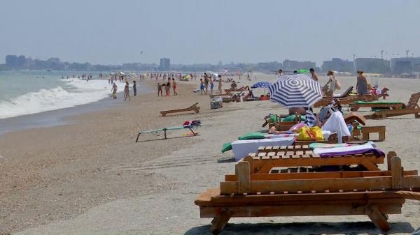 Distracţia pe litoralul românesc, mai scumpă ca în Grecia sau Bulgaria. Hotelierii nu duc totuşi lipsă de turişti, mai ales în weekend