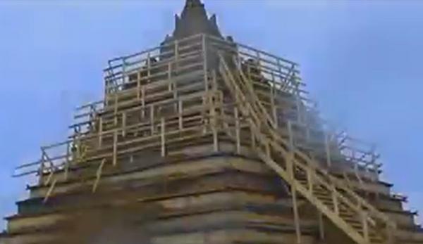 Cel mai înalt castel de nisip din lume se află în Danemarca. Sculptorii au folosit 4860 de tone de nisip
