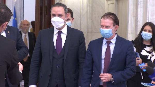 O poză ar putea fi motivul pentru care Ciţu l-a remaniat pe Nazare: ministrul Finanţelor, "victima" luptelor interne din PNL