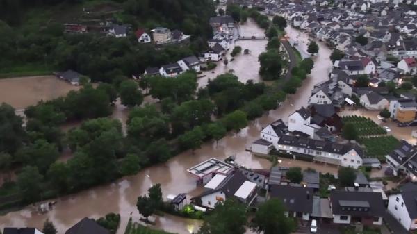 Inundaţiile au făcut prăpăd în Germania, Belgia şi Olanda: "Este o stare de urgenţă ca în Al Doilea Război Mondial"