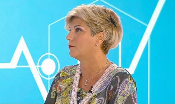 Oana Dumitrache, medic nutriţionist şi cântăreaţă de mare succes: "Muzica este sufletul vieţii"