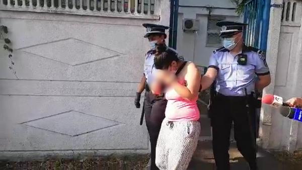 Copil de cinci ani, abandonat de mamă pe o stradă din Galați pentru a-l pedepsi. Femeia a fost găsită la zeci de kilometri distanță