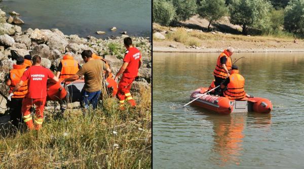 Un tânăr de 20 de ani s-a înecat în râul Siret, la Berești. Pompierii l-au găsit în doar 5 minute, dar era prea târziu