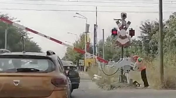 Intervenție cu ciocanul la bariera care a blocat Pipera. Circulația, paralizată zeci de minute