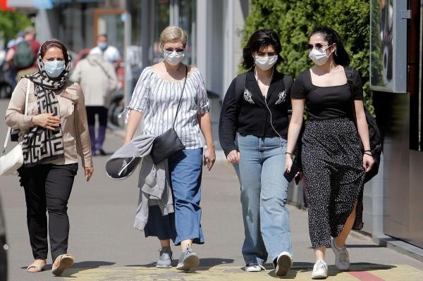 Prima localitate din România care intră în scenariul roşu, în valul 4 al pandemiei. Lista completă de restricţii