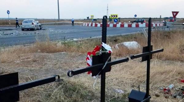 Accident cumplit pe centura Alexandriei, două maşini s-au făcut praf după un impact devastator