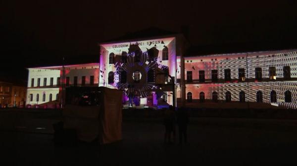 Cea mai mare proiecţie 3D din istoria Braşovului. Spectacol grandios de lumini în centrul istoric: "Nu ştiu cum aş putea să descriu"