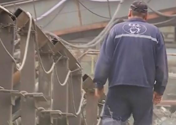 După decenii de muncă, minerii riscă să rămână pe drumuri. Cu ce promisiuni vin oficialii