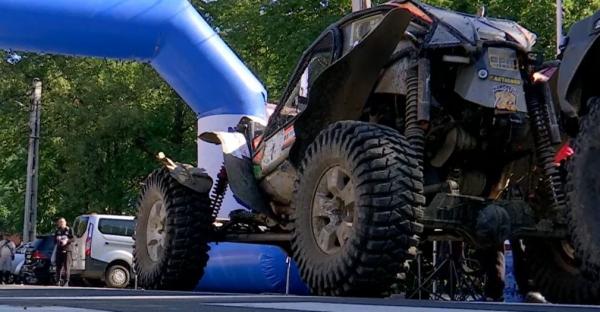 Campionatului Naţional de Off Road din Gorj: zeci de piloţi şi-au arătat abilităţile în cea de-a treia ediţie