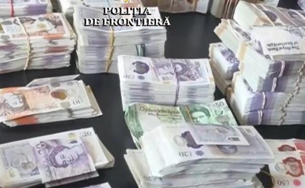 Bărbat depistat cu aproape jumătate de milion de lire sterline, în portbagajul unui BMW, la vama Giurgiu