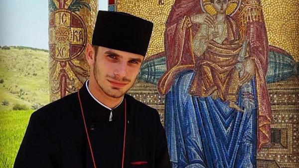 Un fals preot a înşelat zeci de gălăţeni. Bărbatul mergea din casă în casă şi cerea donaţii pentru un lăcaş de cult inventat