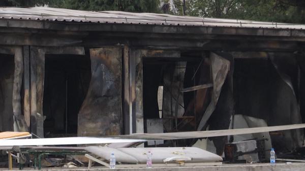 Trei zile de doliu naţional după ce 14 oameni au murit şi 12 au fost răniţi într-un incendiu, la un spital Covid din Macedonia de Nord