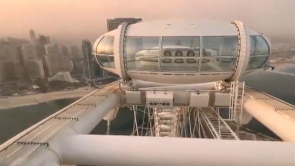 Nou record înregistrat în Dubai: A fost construită cea mai mare roată de observaţie din lume. "Ochiul Dubaiului", de două ori mai mare decât roata din Londra