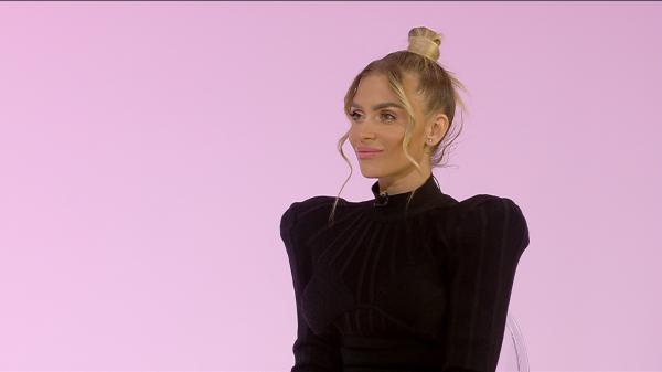 Oana Radu, transformare spectaculoasă. Cum a reuşit artista să slăbească 50 de kilograme. "Am o formă care îmi place"