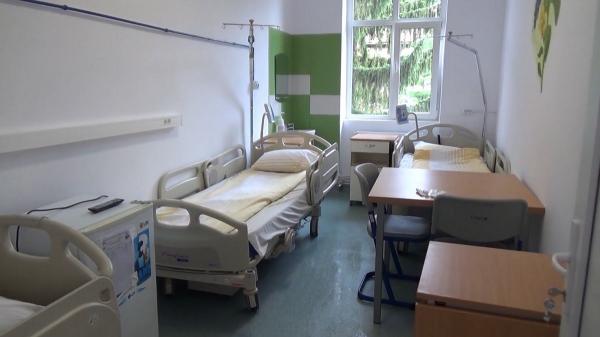 Spitalul groazei din Reşiţa a devenit "spitalul speranței". După 100 de zile de muncă, voluntarii au realizat imposibilul