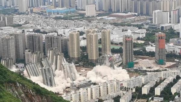 Lumea, în pragul unei crize financiare ca în 2008. Ce efecte ar putea avea prăbușirea gigantului chinez Evergrande, cu datorii de 300 mld. $