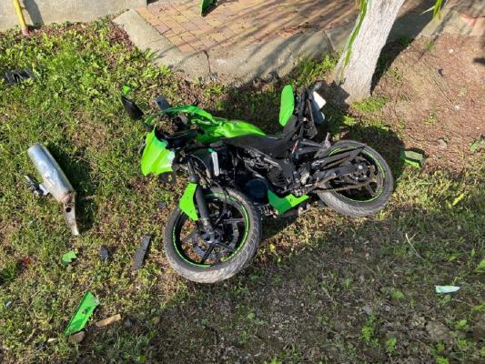 Tânăr motociclist, spulberat de un șofer de 92 de ani, în Satu Mare. Băiatul circula regulamentar