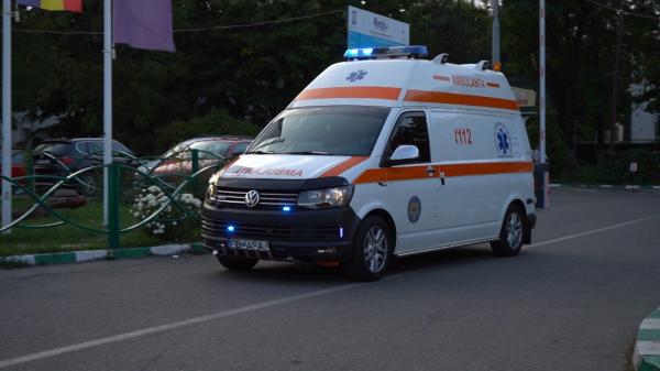 Un elev de 12 ani a ajuns la spital, după ce a fost atacat cu un briceag de un coleg de clasă, în Târgovişte