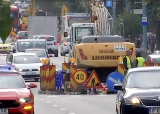 Străzile din Constanţa, adevărate şantiere. Lucrările vechi le îngreunează pe cele noi. "Facem, cum se zice, arheologie"