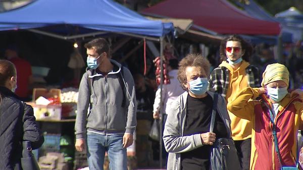 Am putea avea şi o tulpină COVID românească. Specialiștii avertizează asupra unei mutații autohtone a coronavirusului