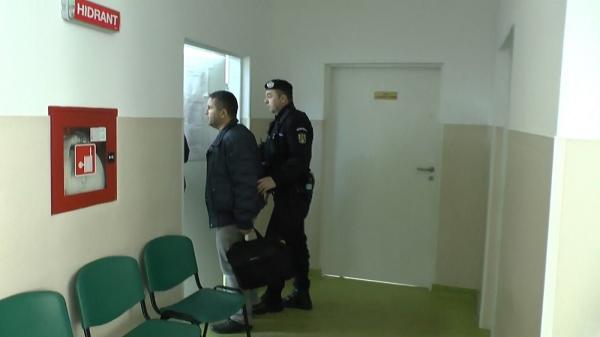 Șpaga primită de medici de la pacienți, scoasă la vânzare de judecători. Sentință inedită la Tribunalul Neamţ