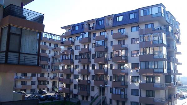 Din cauza pandemiei, prețul chiriilor bate pasul pe loc. Cu cât se închiriază acum un apartament în București, Cluj sau Timișoara