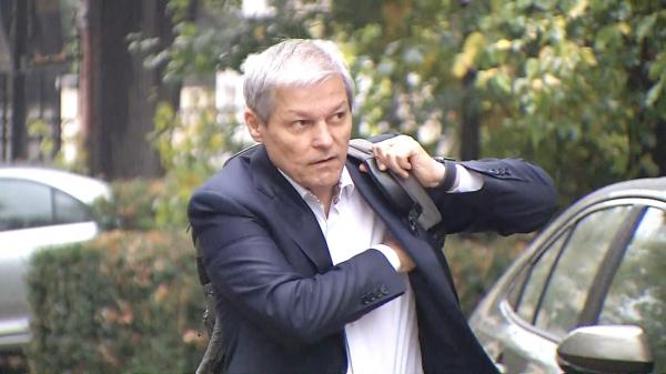 Cele două scenarii aflate pe masa lui Dacian Cioloş după ce prima rundă de negocieri a eşuat: cum poate forma un nou guvern