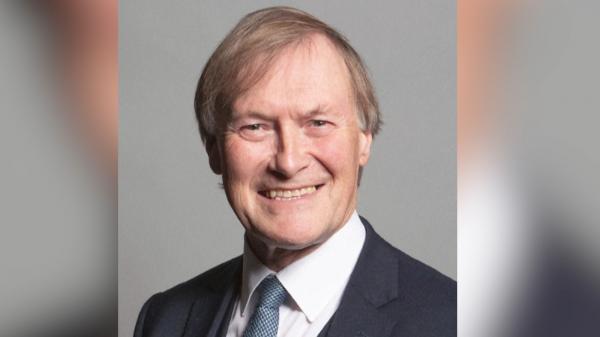 Asasinatul parlamentarului britanic David Amess a fost declarat "atac terorist"