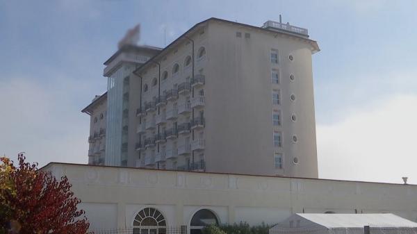 "A fost un profesionist desăvârşit!". Medicul care s-a aruncat de la etajul unui hotel din Cluj va fi înmormântat la Arad