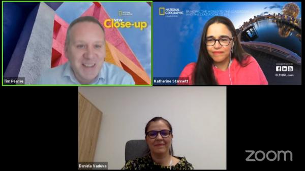 Noile tendinţe în educaţie. Mii de profesori din România, training cu specialiști de renume mondial