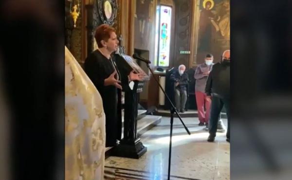 Un preot din Capitală, vindecat de Covid, a chemat 2 medici să le vorbească enoriaşilor despre vaccinare: ”I-am rugat să le vorbească din suflet”