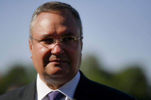 Lista Guvernului şi programul de guvernare au fost depuse la Parlament. Audierile în comisii au loc marţi