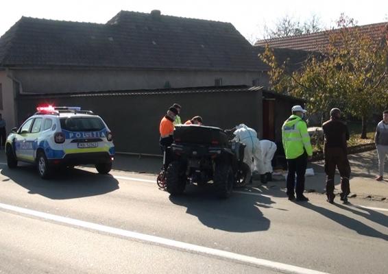A murit la câțiva metri de casă, sub ochii soției și fiului. Accident cumplit în Alba, pe DN1