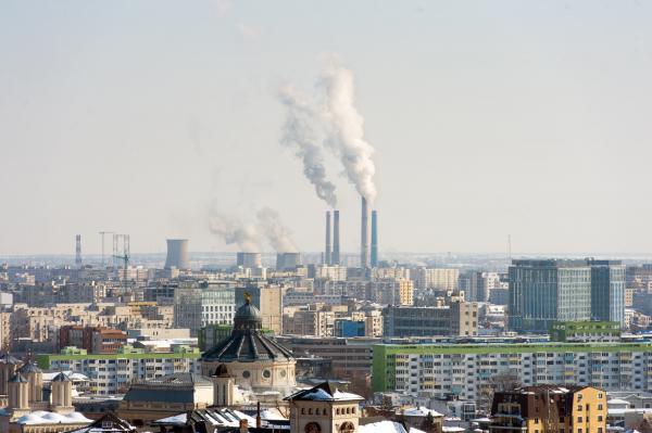 "O sa fac economie la mâncare" Bucureștenii sunt îngroziți cu gândul la facturile de la iarnă, Primăria caută salvarea de la Guvern