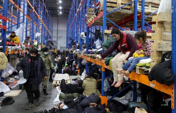 Criza migranților. Europa schimbă politica frontierelor deschise, după ce partidele naționaliste au început să câștige teren