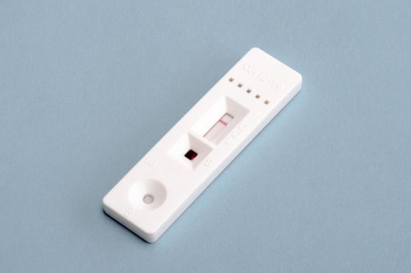 Şpagă de până la 150 de euro pentru medicii de familie care transformau din pix rezultatul testelor Covid, ca pacienții să obțină certificat verde