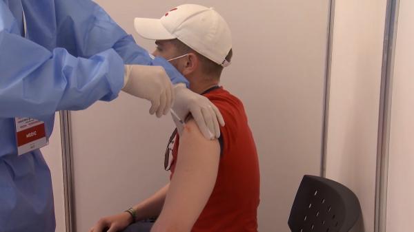 Vaccinarea copiilor cu vârste între 5 şi 11 ani începe şi în România. Unde se pot face imunizările şi ce ser va fi folosit