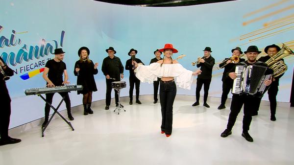 Carmen Chindriş şi Taraful Rutenilor, spectacol de 1 Decembrie în platoul Observator: "Simţim româneşte, iubim româneşte"