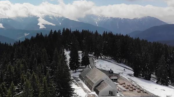 Poiana Brașov, "asaltată" de turiști, în acest weekend, de Ziua internațională a munților