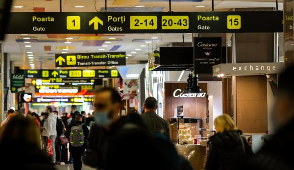 Reguli diferite la intrarea în România pentru vaccinați și nevaccinați. Cine intră în carantină timp de 2 săptămâni