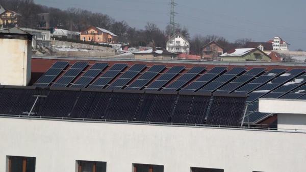 Programul Casa Verde Fotovoltaice a fost suspendat. Aplicaţia a picat: "Nici nu s-a răcit bine dosarul penal vechi”