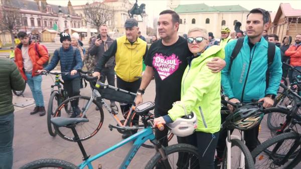 Oraşul faptelor bune a înfăptuit minuni. 800.000 de euro strânşi în campania Radio Zu pentru cei aflaţi în nevoie