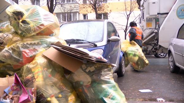 Mâncarea rămasă de la Crăciun ia acum drumul tomberonului. România, locul 9 în Europa la risipă alimentară